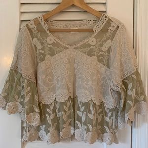 Altar’d State Blouse (Size Small)